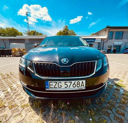 Skoda Octavia cena 69000 przebieg: 81000, rok produkcji 2018 z Zgierz małe 436